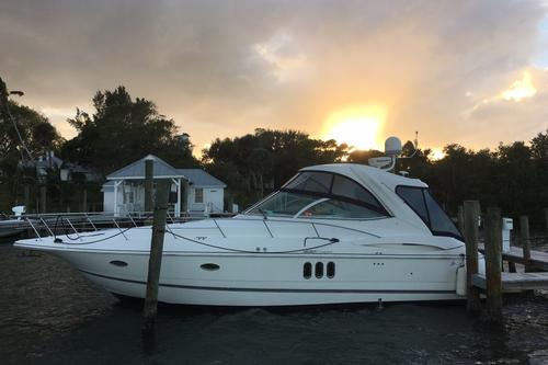 Boat for rent Cruisers Yachts 42.0 feet in Palmer Point Marina & Ships Store, CT