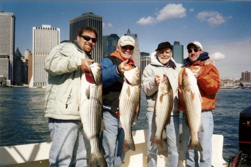 Offshore sport fishing boat rental in Cornetta's Marina, NY
