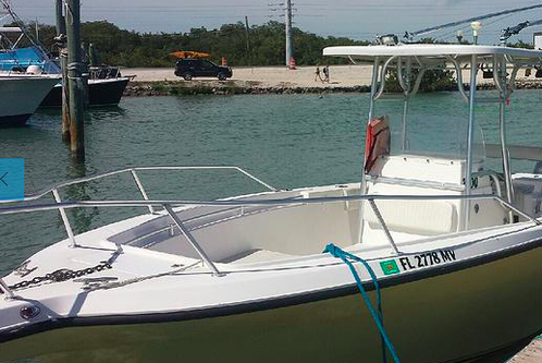 Center console boat for rent in Islamorada