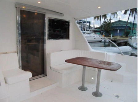 Up to 9 persons can enjoy a ride on this Catamaran boat
