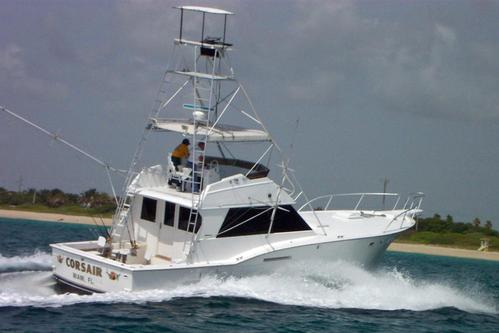 Come fish or just cruise Miami with us!
