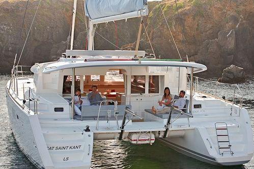 The Essence of Adventure Lies in this BVI Catamaran!