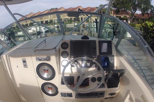 Saltwater fishing boat rental in Jupiter, FL