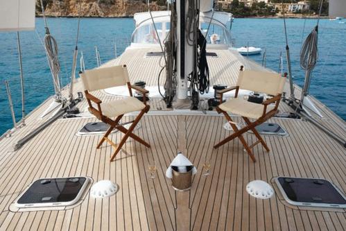 Trehard / De Schepper's 82.0 feet in Antibes