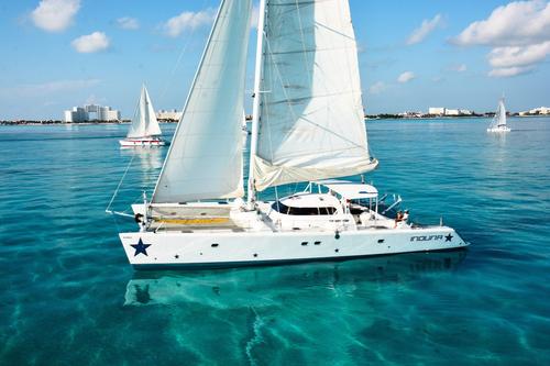 Boating is fun with a Catamaran in Cancun