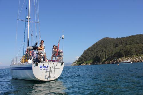 Luxurious sailing boat available for unforgettable tours in Galicia!