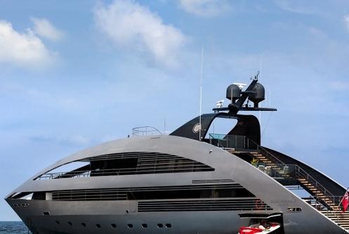 Norman Foster's 135.0 feet in Pattaya
