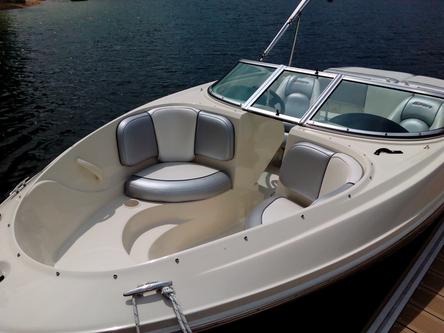 Bow rider boat rental in Rio Caldo, Portugal