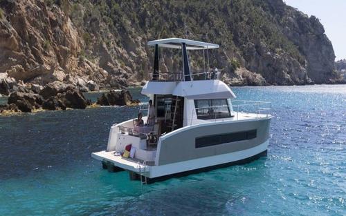 Boat for rent Maestro 36.1 feet in La Paz, Mexico