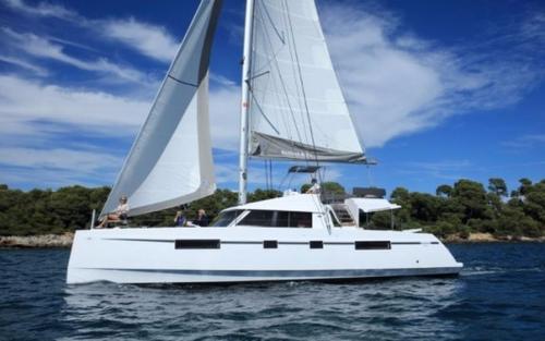 Experience pure luxury & comfort onboard 46' Nautitech