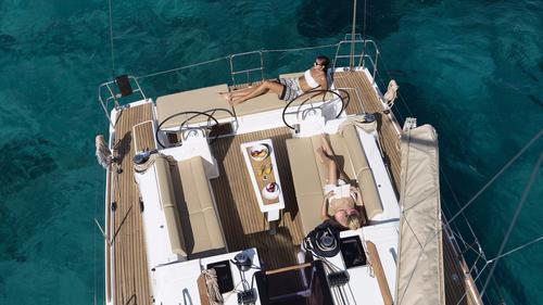 Discover Le Marin surroundings on this Grand Large Liberty Dufour boat
