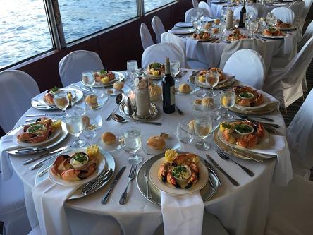 Up to 350 persons can enjoy a ride on this Motor yacht boat