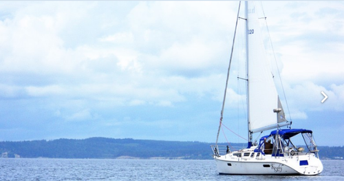 Boating is fun with a Sloop in Seattle