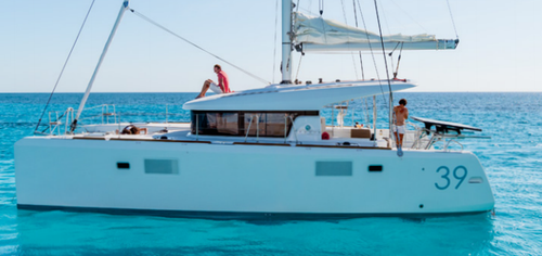 Up to 10 persons can enjoy a ride on this Lagoon boat