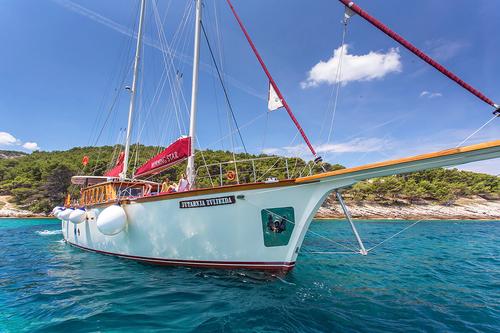 Indulge in luxury onboard 89' classic sailing yacht