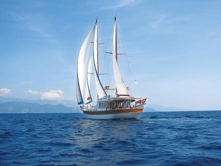Classic boat for rent in Gocek