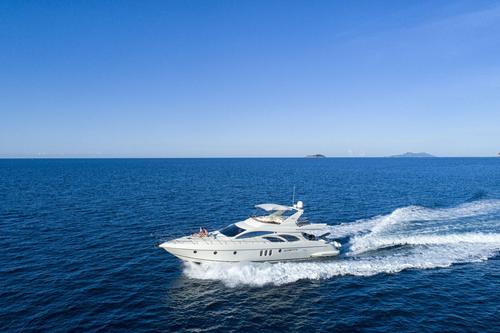 Boating is fun with a Azimut in Orašac