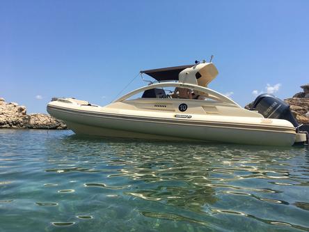 Rigid inflatable boat for rent in ibiza