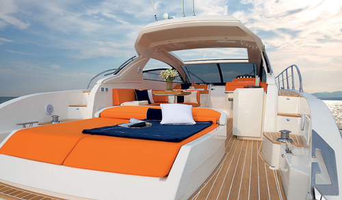 Discover Sliema surroundings on this 48 Atlantis boat