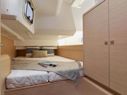 Sloop boat for rent in La Paz