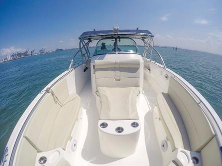 Boating is fun with a Bow rider in Cartagena