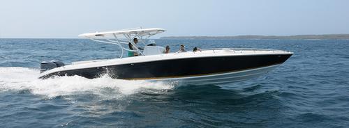 Celebrate this summer with us in Cartagena, Colombia aboard this beauty Bravo 41