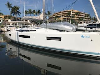 Experience Puerto Vallarta on board this elegant 43 ft motor boat