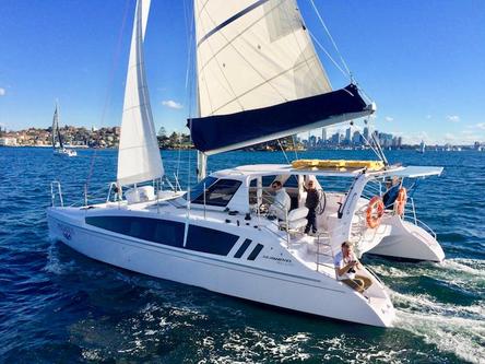 Boat rental in Annandale, 