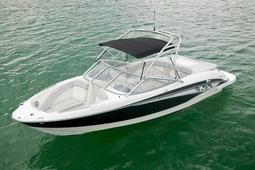 Bow rider boat rental in Panjim, India