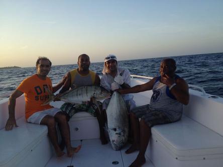 Up to 6 persons can enjoy a ride on this Center console boat