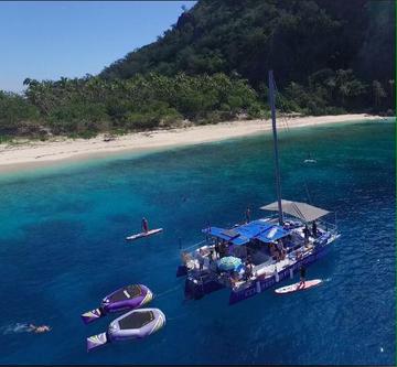 Boat rental in Nadi, 