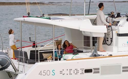 Catamaran boat rental in Palm Cay Marina, Bahamas