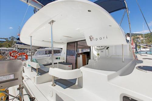 Boating is fun with a Catamaran in Airlie Beach