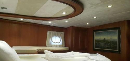Discover Bodrum surroundings on this Custom Custom boat