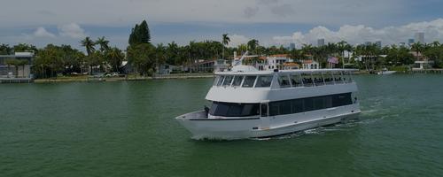 Get the perfect boat to enjoy Miami in style