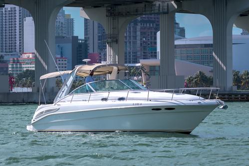 Sea Ray 34' Sundancer
