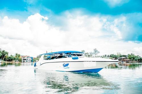 Boating is fun with a Motor yacht in Phuket