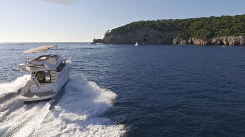 Motor yacht boat rental in Dubrovnik, Croatia