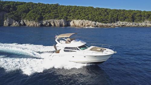 Jeanneau boat for rent in Dubrovnik