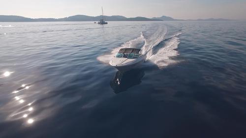 18.0 feet Sea Ray in great shape
