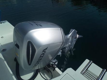 Center console boat for rent in Sumartin