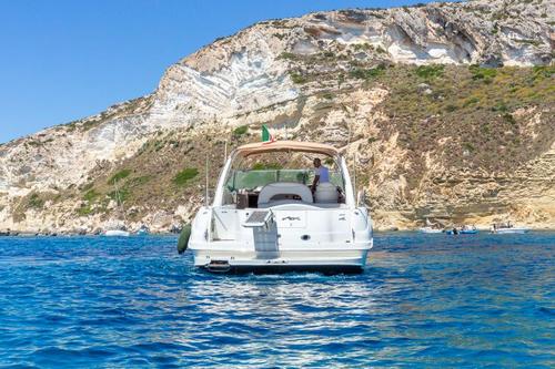 Boat for rent Sea Ray 45.0 feet in Marina di Cagliari, Italy