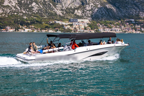 Explore Boka Bay with our spectacular brand new motor boat and enjoy