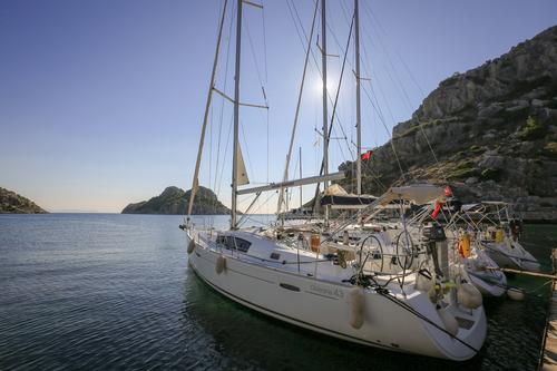Beneteau Oceanis 43 - 2011