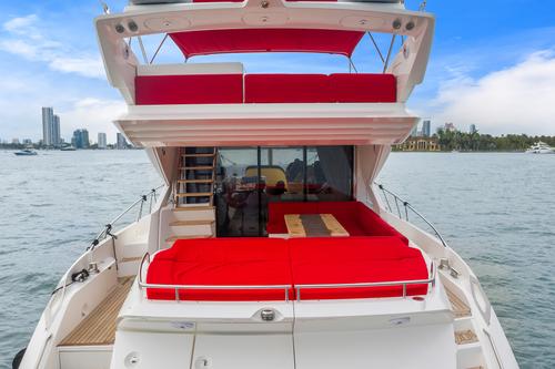 Up to 12 persons can enjoy a ride on this Sunseeker boat