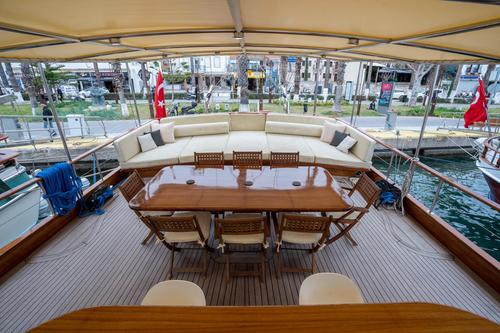 This 79.0' Bodrum Shipyard cand take up to 8 passengers around Bodrum