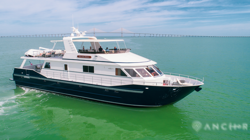 Boat rental in Tampa, FL