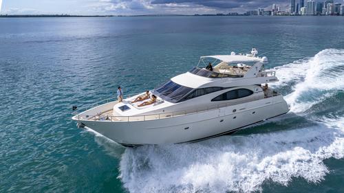 70' Azimut "Salt Shaker"