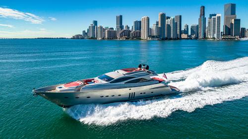 Boat rental in Miami Beach, FL