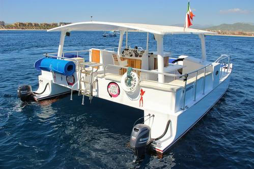 Catamaran boat for rent in Cabo San Lucas